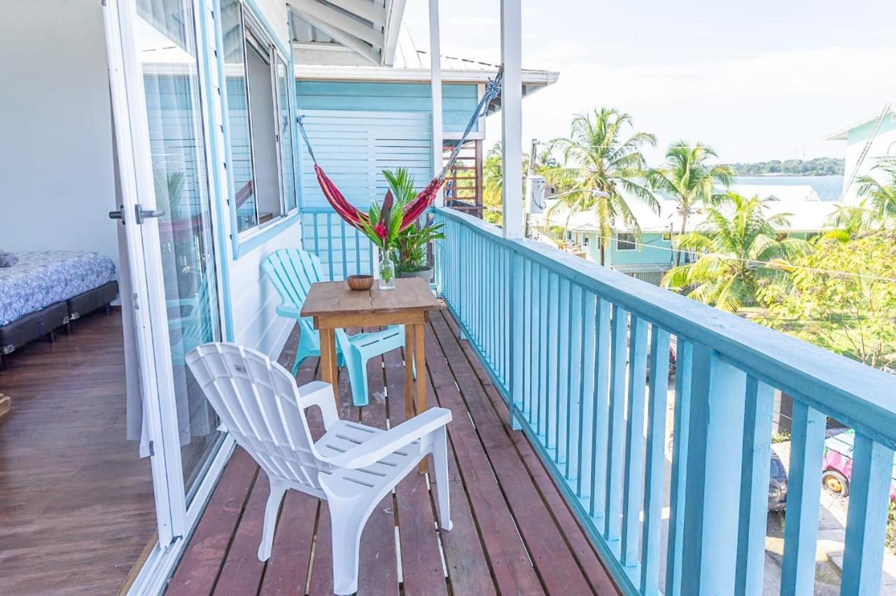 Chango'S Apartments Bocas del Toro Exterior photo